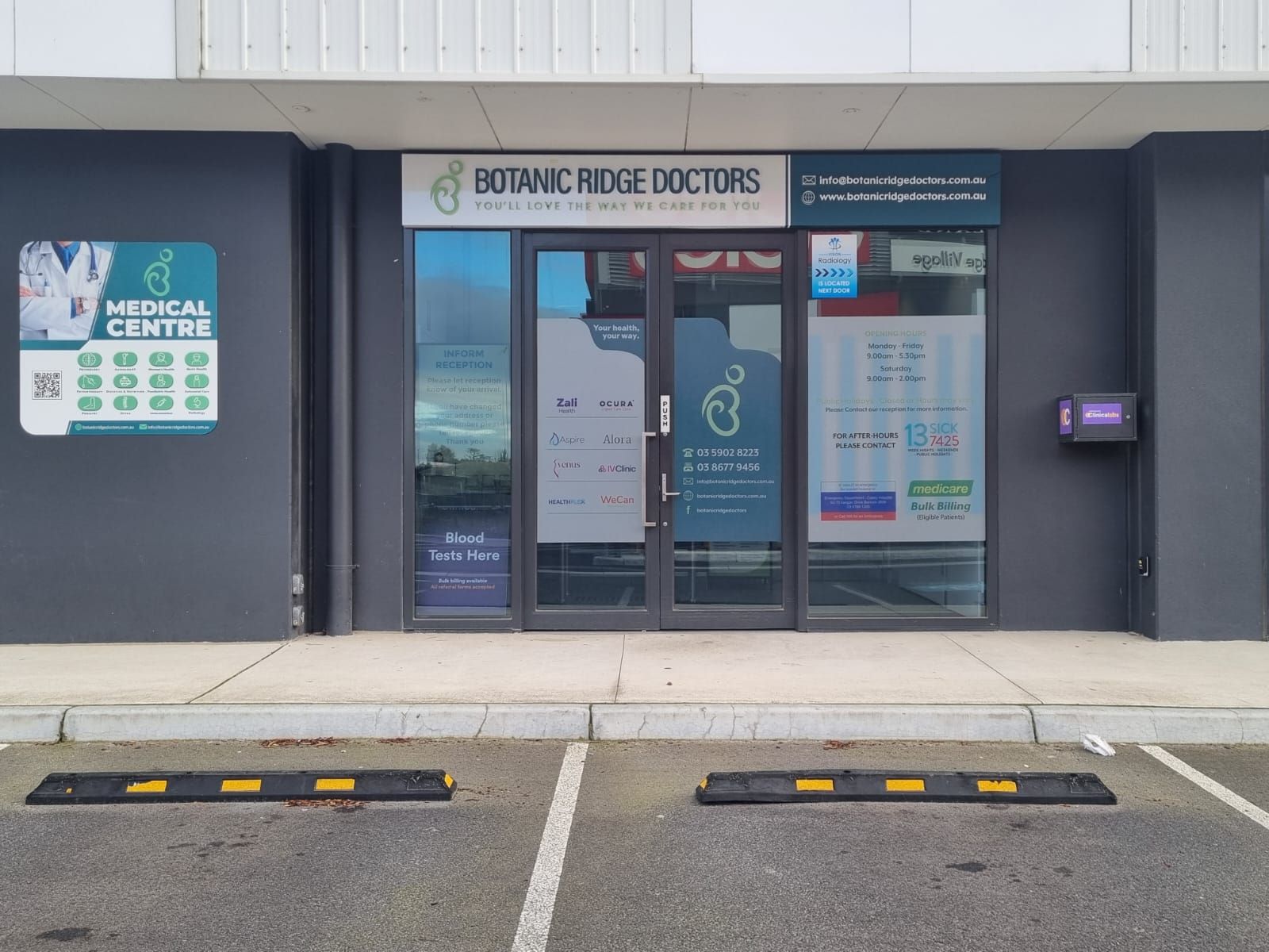 Botanic Ridge Village entrance and clinic frontage